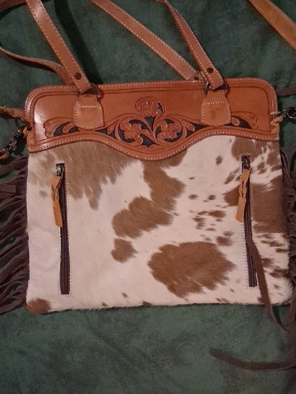 American Darling Tan Leather & Brown/White Cowhide Fringe Shoulder Bag - Picture 5 of 14
